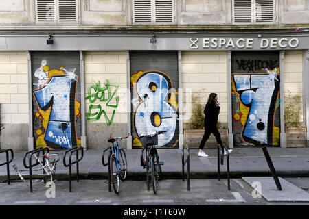 Magasin fermé - Paris 9ème - Paris Banque D'Images