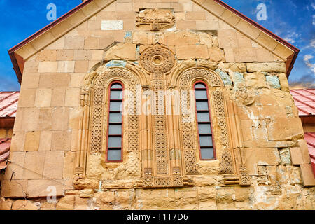 Photo & image de l'extérieur de sculptures géométriques reief détails architecturaux de Betania (Bethania ) Monastère de la Nativité de la Mère de Dieu Banque D'Images