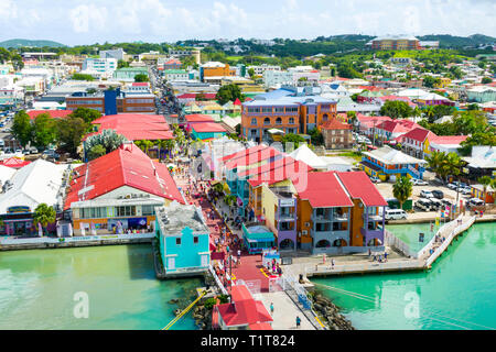 St. John's Antigua est la capitale et la plus grande ville d'Antigua-et-Barbuda, situé dans les Antilles dans la mer des Caraïbes et avec une population de 22 Banque D'Images