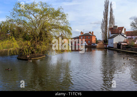 Le centre-ville de Great Dunmow, High Street, Essex, Angleterre Banque D'Images