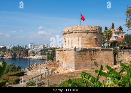 La tour Hidirlik à Antalya Banque D'Images