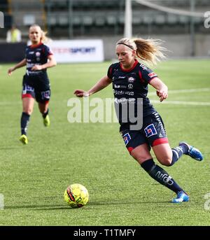 2016-04-17 LINKÖPING Stina Blackstenius pendant le match dans la damallsvenskan entre Linköping FC-Mallbackens si à Linköping arena. Jeppe Photo Gustafsson Banque D'Images