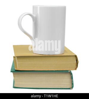 Tasse de café et des livres isolated on white Banque D'Images
