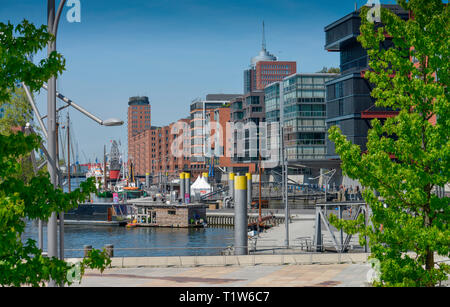 Traditionsschiffhafen Sandtorhafen Magellan-Terrassen,,, Hafencity, Hambourg, Allemagne Banque D'Images