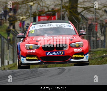 Stephen Jelley, BMW 125i M Sport, BTCC, jour du lancement et de l'événement médiatique, Brands Hatch, le mercredi 27 mars 2019. Autosport, British Touring Car Championshi Banque D'Images