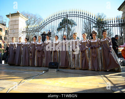 Les participants au cours du Carnaval de Venise - Festa delle Marie à Venise où : Venise, Italie Quand : 23 Feb 2019 Credit : IPA/WENN.com **Uniquement disponible pour publication au Royaume-Uni, USA, Allemagne, Autriche, Suisse** Banque D'Images