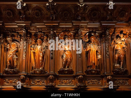 Malaga Cathedral Choir très orné de sculptures médiévales dans le choeur, cathédrale de Malaga, Malaga, Andalousie Espagne vieille ville Banque D'Images