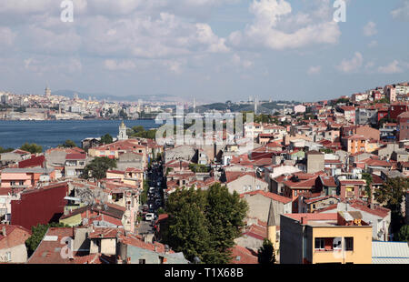 Halic (Golden Horne) du quartier de Balat à Istanbul, Turquie. Banque D'Images