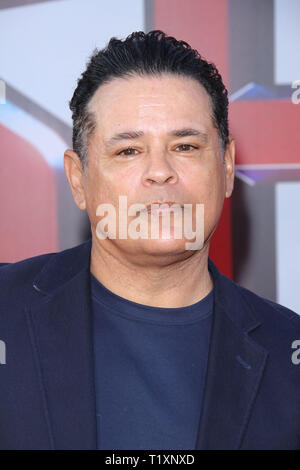 Raymond Cruz lors de la première mondiale de "hazm" tenue à l'Théâtre chinois de Grauman, Hollywood, CA, le 28 mars 2019. Crédit photo : Joseph Martinez / PictureLux Banque D'Images