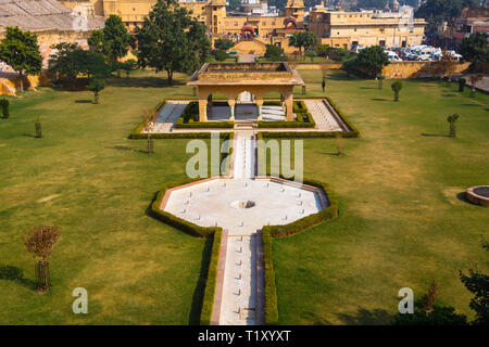 JAIPUR, INDE - 18 NOVEMBRE 2012 : anciens forts et palais du Rajasthan, en Inde. Ville rose Jaipur Banque D'Images