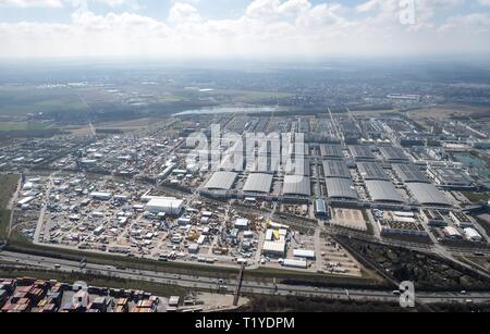 29 mars 2019, Bavaria, Munich : le site de bauma, le plus grand salon pour les engins de construction, matériaux de construction, machines d'exploitation minière, de la construction des véhicules et l'équipement de construction. Bauma le a lieu du 08.04 au 14.04.2019. Photo : Sina Schuldt/dpa Banque D'Images