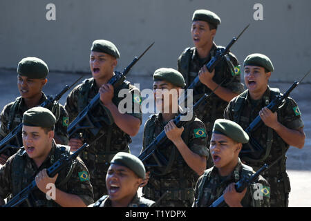 Brasilia, Brésil. Mar 29, 2019. DF - Brasilia - 03/29/2019 - Cérémonie de se rappeler le 55e anniversaire de l'armée du mouvement civique, 31 mars 1964 - Cérémonie pour évoquer le 55e anniversaire de l'armée du mouvement civique, le 31 mars 1964 au siège de l'armée brésilienne. Photo : Mateus Bonomi/AGIF : Crédit AGIF/Alamy Live News Banque D'Images