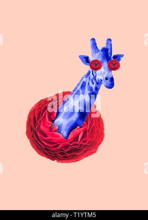 Combinaison de la nature - les plantes et les animaux en toute sécurité. Grande fleur rouge avec tête de girafe dans le centre. Les yeux d'épanouissement. L'espace négatif pour insérer votre image ou texte. Design moderne. Collage de l'art contemporain. Banque D'Images