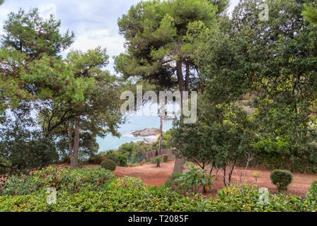 Sur la mer de jardins Santa Clotilde, en Catalogne. Espagne Banque D'Images