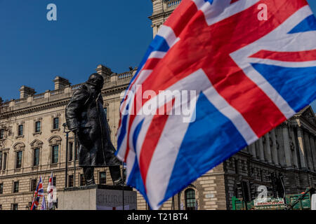 Westminster, London, UK. 29 Mar 2019. La marche de quitter l'UE par Brexit partisans, a eu lieu à la place du Parlement de Westminster, le vendredi 29 mars 2019. Credit : chrispictures/Alamy Live News Banque D'Images