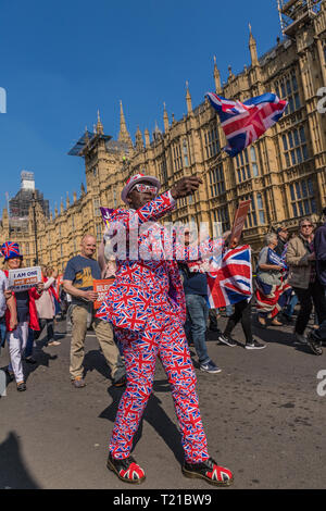 Westminster, London, UK. 29 Mar 2019. La marche de quitter l'UE par Brexit partisans, a eu lieu à la place du Parlement de Westminster, le vendredi 29 mars 2019. Credit : chrispictures/Alamy Live News Banque D'Images