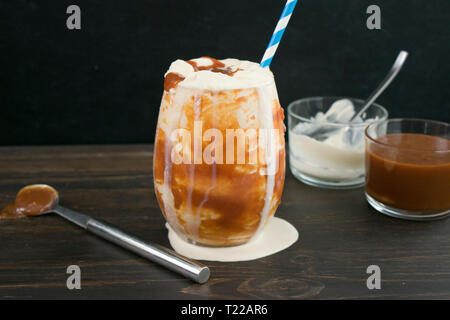 Lait frappé Vanille caramel Banque D'Images