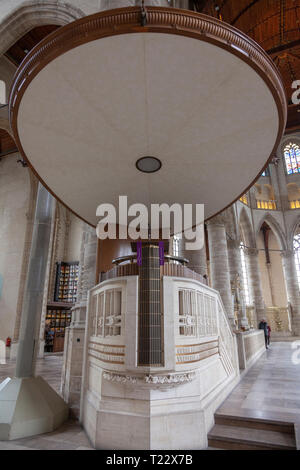 Intérieur de l'église Sint Laurencekerke à Rotterdam, Pays-Bas Banque D'Images
