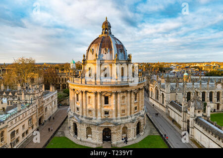 Une vue de Radcliffe Camera à Oxford en Angleterre Banque D'Images
