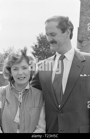 Dans le sens horaire (1986) John Cleese, Alison Steadman, Date : 1986 Banque D'Images