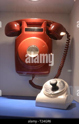 706 Modèle de téléphone de 1972 dans l'exposition à la terre connecté Milton Keynes Museum, Wolverton, Milton Keynes, Buckinghamshire, UK Banque D'Images