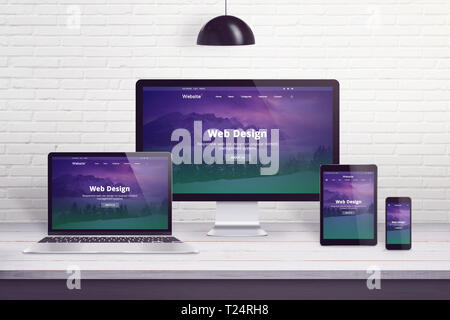 Site web de l'écoute sur plusieurs écrans différents. Concept de design, élaboration d'un bureau. Banque D'Images