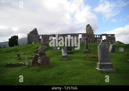 Les belles ruines de l'Église historique de Cill Chriosd sur l'île de Skye en Ecosse Banque D'Images