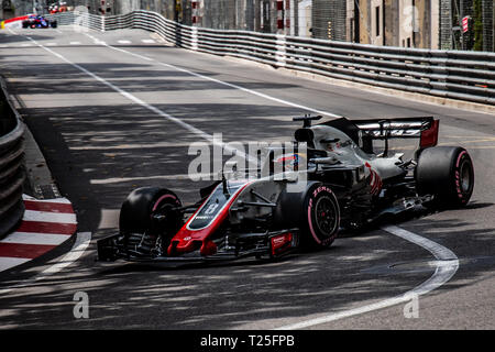 Monte Carlo / Monaco - 05/24/2018 - # 8 Romain Grosjean (FRA) dans sa HAAS F1 RVF-18 pendant le jour de l'ouverture en avance sur le Grand Prix de Monaco 2018 Banque D'Images