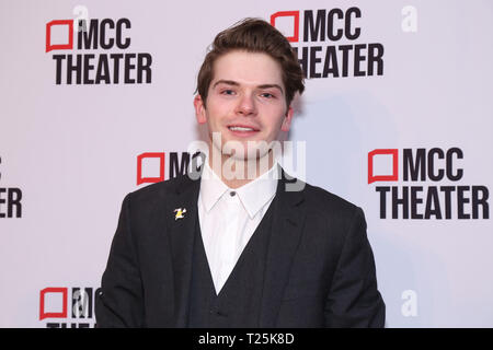 Party d'ouverture pour Alice par coeur tenue à Kenneth Cole's le Garage - Arrivées. Comprend : Colton Ryan Où : New York, New York, United States Quand : 26 Feb 2019 Crédit : Joseph Marzullo/WENN.com Banque D'Images