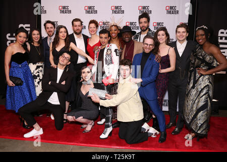 Party d'ouverture pour Alice par coeur tenue à Kenneth Cole's le Garage - Arrivées. En vedette : Cast Où : New York, New York, United States Quand : 26 Feb 2019 Crédit : Joseph Marzullo/WENN.com Banque D'Images