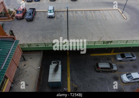 Parking vu d'en haut Banque D'Images
