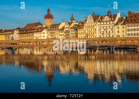 Lucerne (Luzern), la plus grande ville de Suisse centrale Banque D'Images