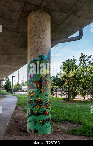 Art sous l'autoroute Banque D'Images