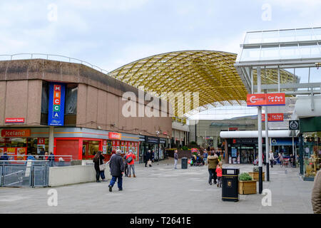 Cwmbran town centre et centre commercial. Cwmbran Gwent au Pays de Galles Banque D'Images