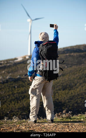 Spanien, Fuerteventura, Tarifa, Mann beim wandern, Wanderung Banque D'Images