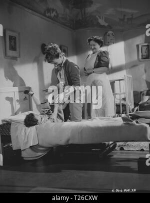 Les jeunes épouses Tale (1951), Joan Greenwood, Tony Variateur, Fabia Drake, Date : 1951 Banque D'Images