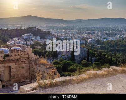 Voir l'Aréopage d'Athènes et de l'Acropolis hill, Athènes, Grèce Banque D'Images
