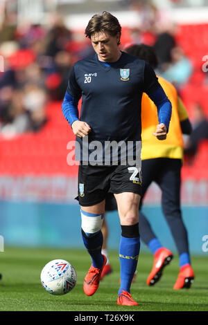 Stoke on Trent, Royaume-Uni. 30 mars 2019. Le milieu de terrain Adam rejoindre Sheffield Wednesday (20) au cours de l'EFL Sky Bet Championship match entre Stoke City et Sheffield Wednesday à bet365, le stade de Stoke-on-Trent, Angleterre le 30 mars 2019. Photo par Jurek Biegus. Credit : UK Sports Photos Ltd/Alamy Live News Crédit : UK Sports Photos Ltd/Alamy Live News Banque D'Images