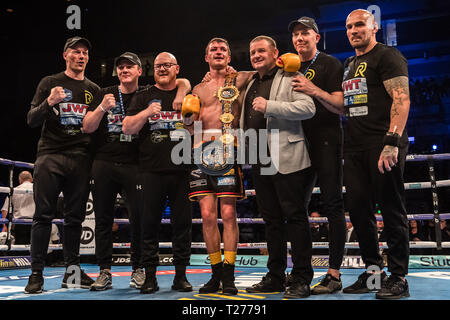 Liverpool, Royaume-Uni. 30 mars 2019. Joe Hughes vs Robbie Davies JR - European Championship pendant la Supper-Lightweight Liam Smith vs Sam Eggington - Super-Welterweight Silver WBC Champion à M&S Bank Arena le samedi 30 mars 2019. LIVERPOOL, en Angleterre. (Usage éditorial uniquement, licence requise pour un usage commercial. Aucune utilisation de pari, de jeux ou d'un seul club/ligue/dvd publications.) Crédit : Taka G Wu/Alamy News Crédit : Taka Wu/Alamy Live News Banque D'Images