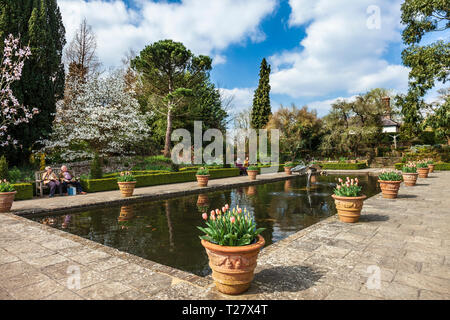 Le jardin Italien Borde Hill Gardens. Banque D'Images