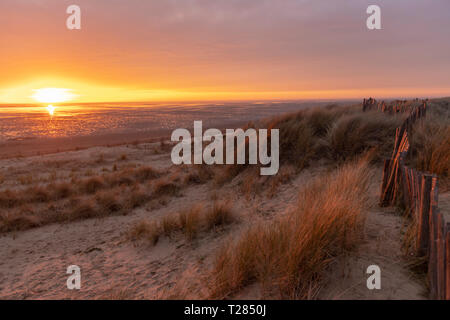 St Annes de la plage et des dunes au coucher du soleil, Lytham St Annes, Lancashire, UK Banque D'Images
