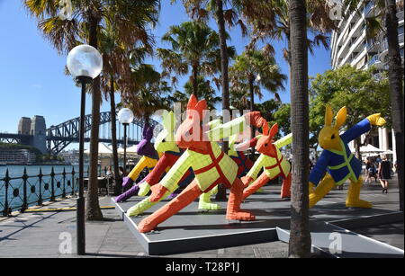 Sydney, Australie - Feb 7, 2019. Plus grand que nature lanternes en forme de lapin. Les animaux du zodiaque chinois à Circular Quay célébrant le Lun chinois Banque D'Images
