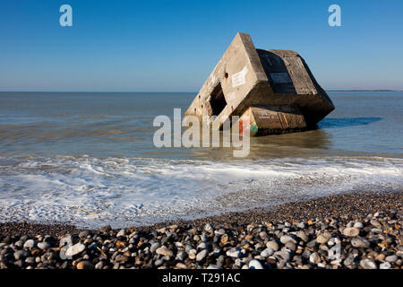 Bunker dans la plage, Le Crotoy, Somme, Hauts-de-France, France Banque D'Images