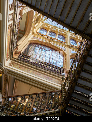 Le grand escalier au Mexique bureau de poste historique Banque D'Images