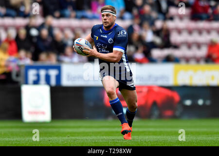 Wigan, UK. Mar 31, 2019. 31 mars 2019, DW Stadium, Wigan, Angleterre ; Betfred Super League rugby, Wigan Warriors contre des dragons Catalans ; Remy Boudoir Ghélardi des Dragons Catalans casser en open field Crédit : Action Plus de Sports/Alamy Live News Banque D'Images