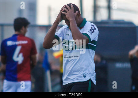 Curitiba, Brésil. Mar 31, 2019. PR - Curitiba - 03/31/2019 - 019 de Paraná, le Coritiba x Paran Clube - Rodrig le Coritiba player regrette chance perdu lors d'un match contre le Parana Clube au stade Couto Pereira pour le championnat de l'état en 2019. Photo : Gabriel Machado/AGIF : Crédit AGIF/Alamy Live News Banque D'Images