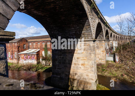 Kirkstall Viaduc, Leeds, Yorkshire. Banque D'Images