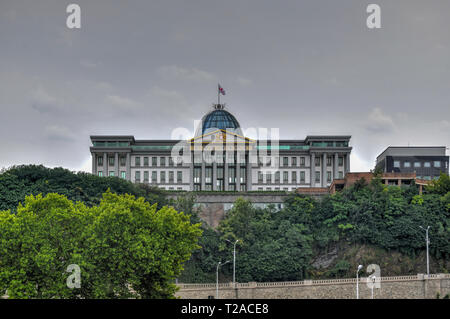 Palais présidentiel à Tbilissi, Géorgie. La résidence officielle du Président géorgien à Tbilissi. Banque D'Images