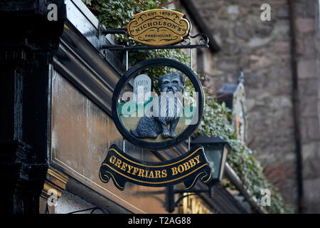 Edinburgh capitale de l'Ecosse vue Skye Terrier Kampa enseigne de pub Banque D'Images