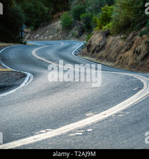 Winding road à San Luis Obispo, Californie, USA Banque D'Images